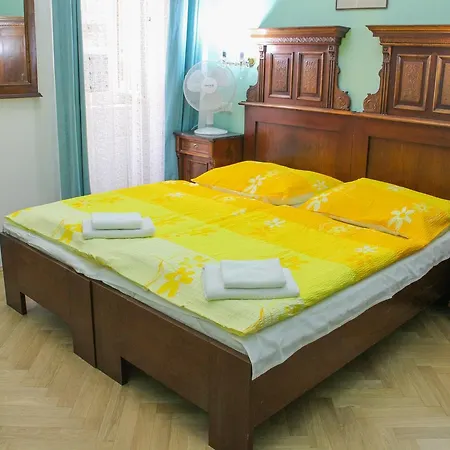 Pragapart פראג